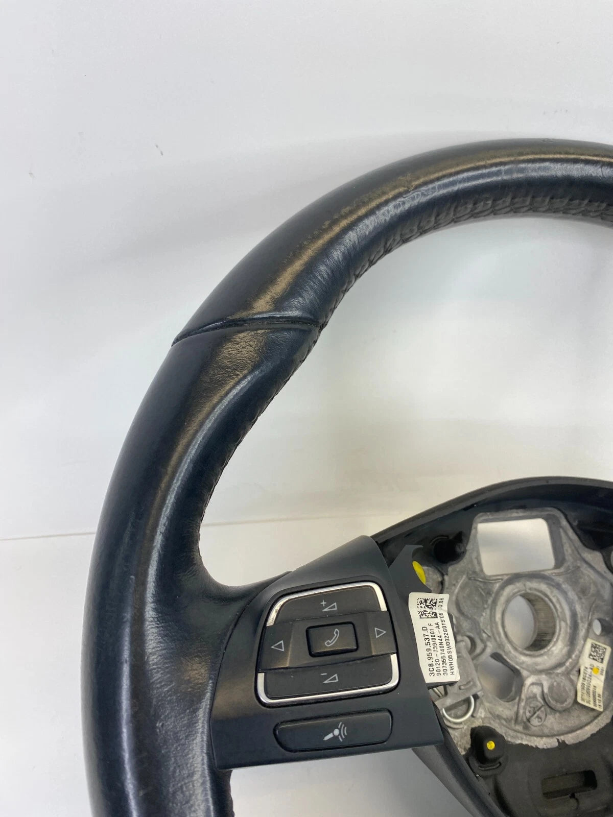 2009-2017 VOLKSWAGEN CC STEERING WHEEL W/ CONTROL SWITCH 3C8-419-091-BC-E74 OEM