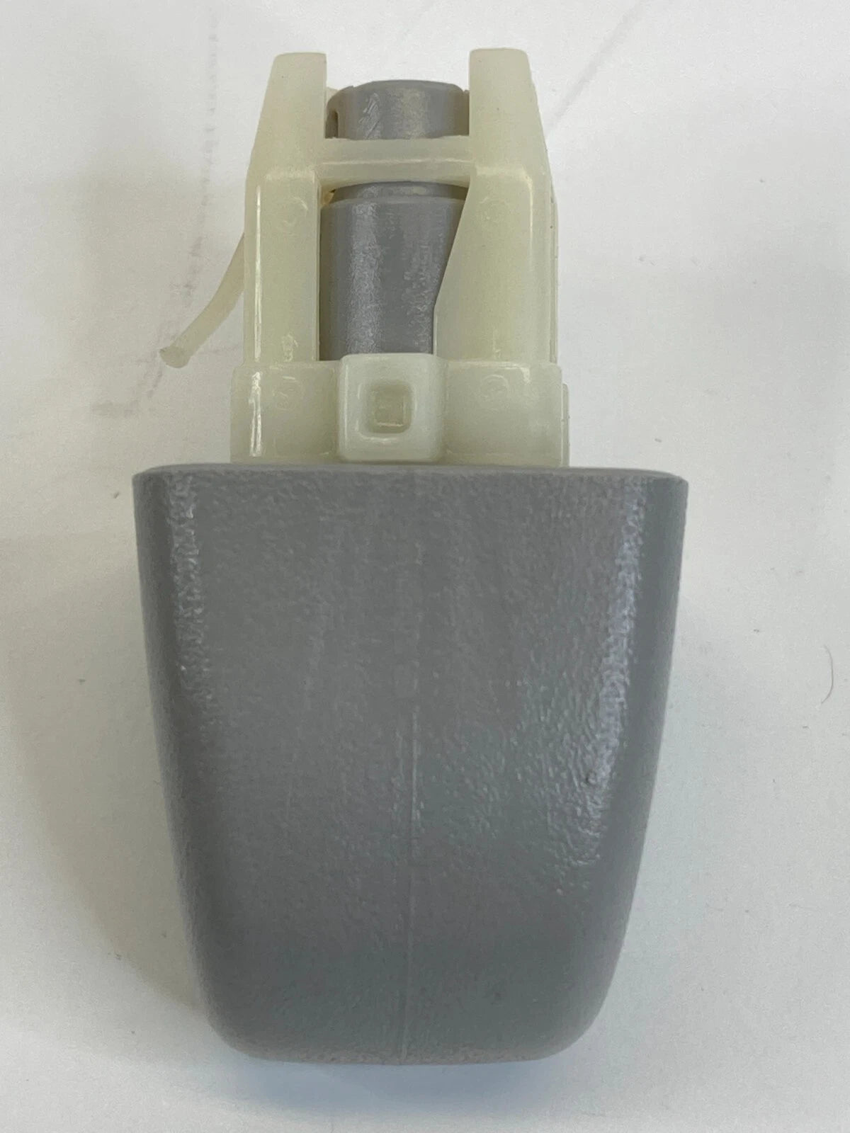 2006-2013 LEXUS IS250 LEFT OR RIGHT ROOF SUNVISOR SUN VISOR CLIP RETAINER OEM