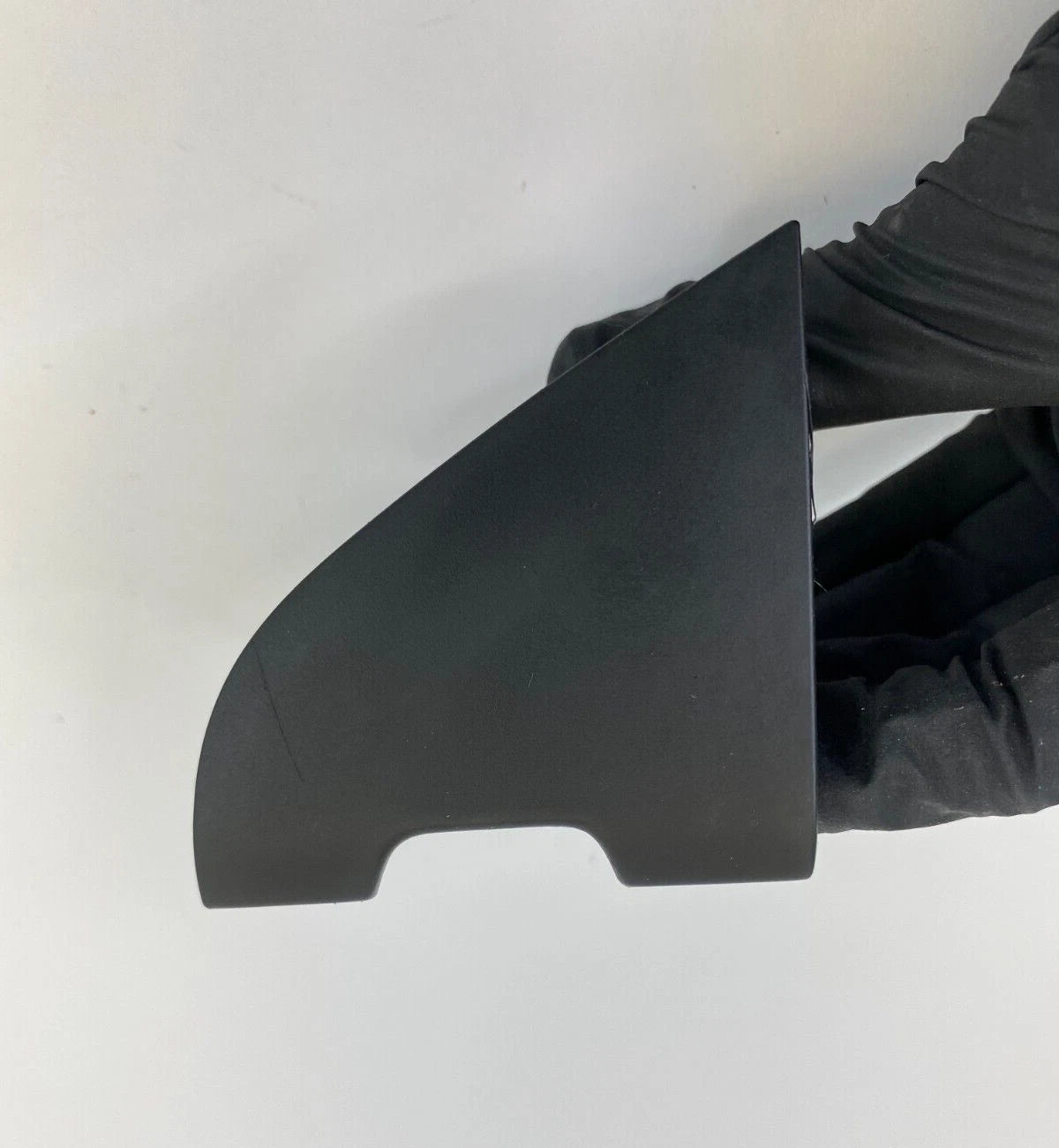 2012-2016 CHEVROLET SONIC RIGHT DASH PANEL COMPARTMENT BOX COVER TRIM 96954548