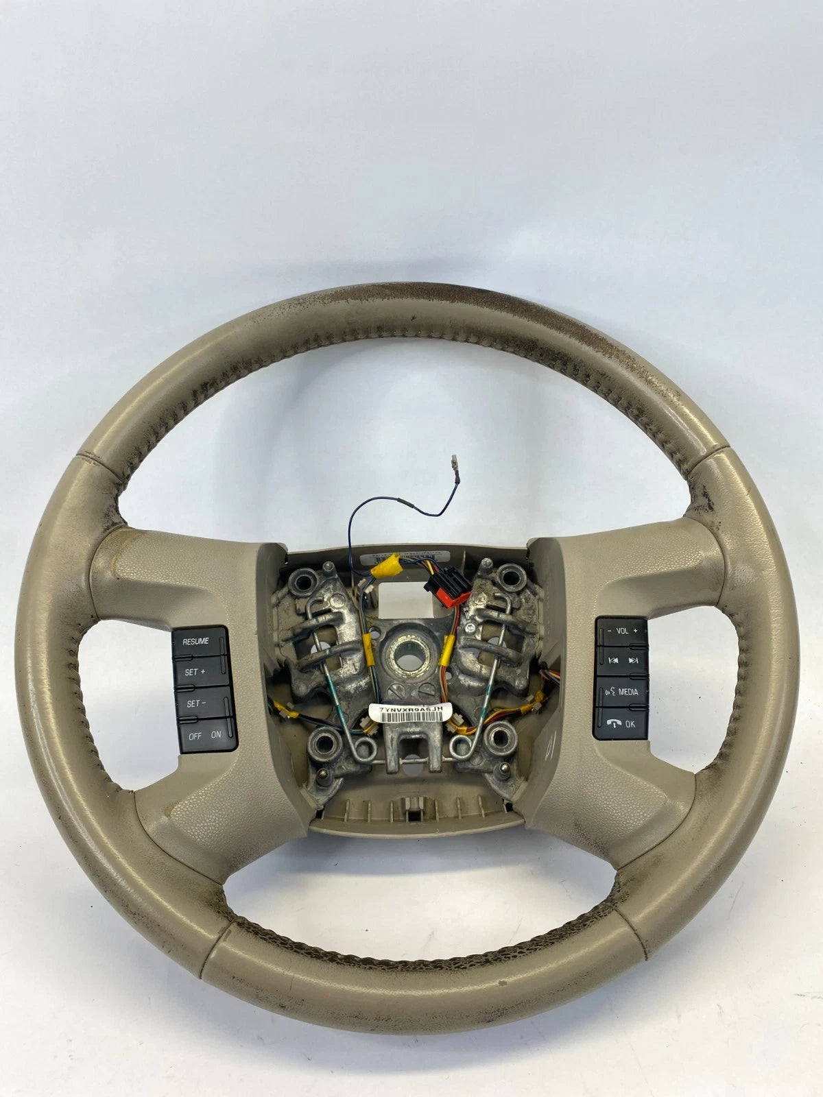 2009-2012 FORD ESCAPE 09-11 MARINER STEERING WHEEL W/ CRUISE & AUDIO SWITCH
