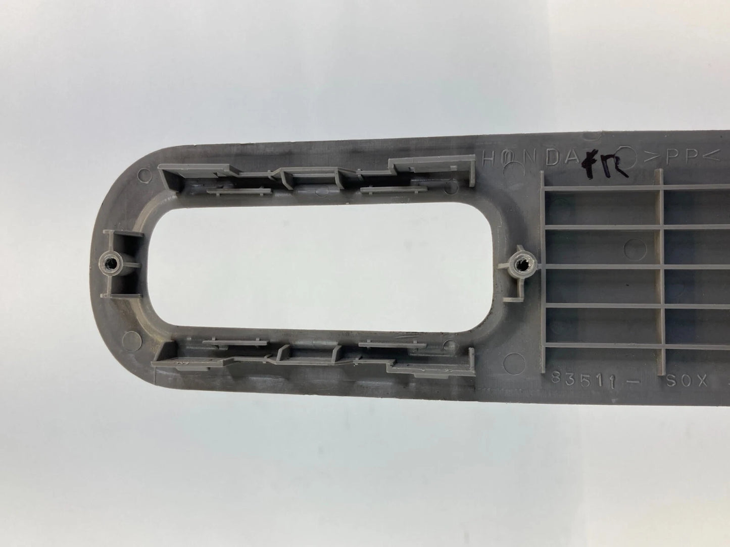 99-04 HONDA ODYSSEY FRONT RIGHT DOOR WINDOW SWITCH COVER BEZEL 83511-S0X-A010