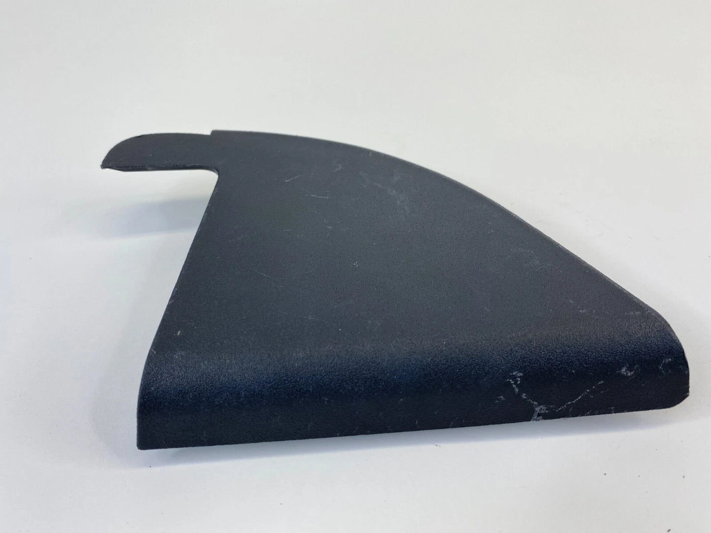 2012-2017 KIA RIO REAR LEFT SIDE DOOR INTERIOR CORNER COVER TRIM 83910-1W200 OEM