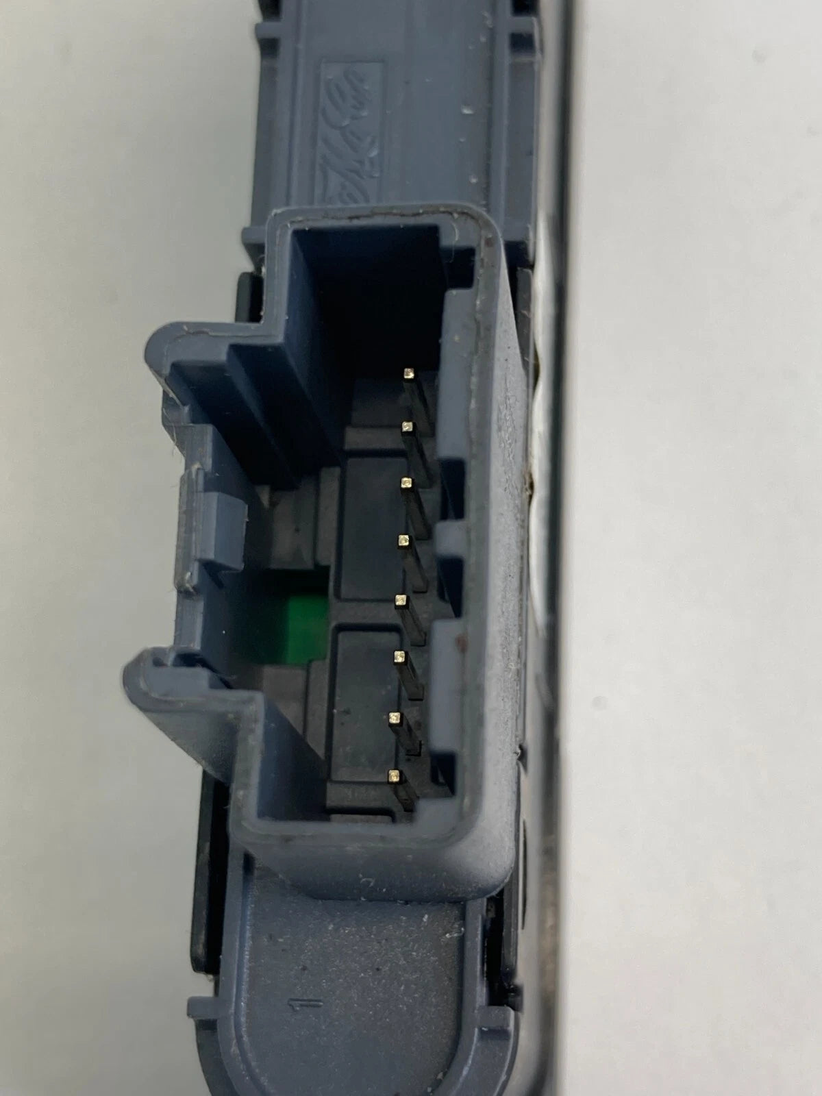 2010-2012 FORD FUSION TCS OFF TRACTION CONTROL SWITCH BUTTON BE5T-13D734-ABW OEM