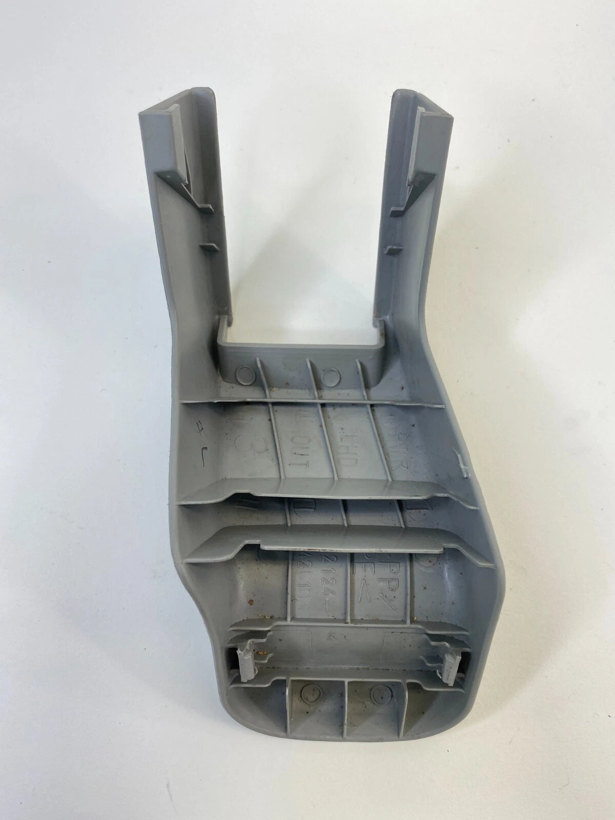 2006-2008 TOYOTA RAV4 FRONT LEFT SEAT TRACK END OUTER COVER TRIM 72124-42010 OEM