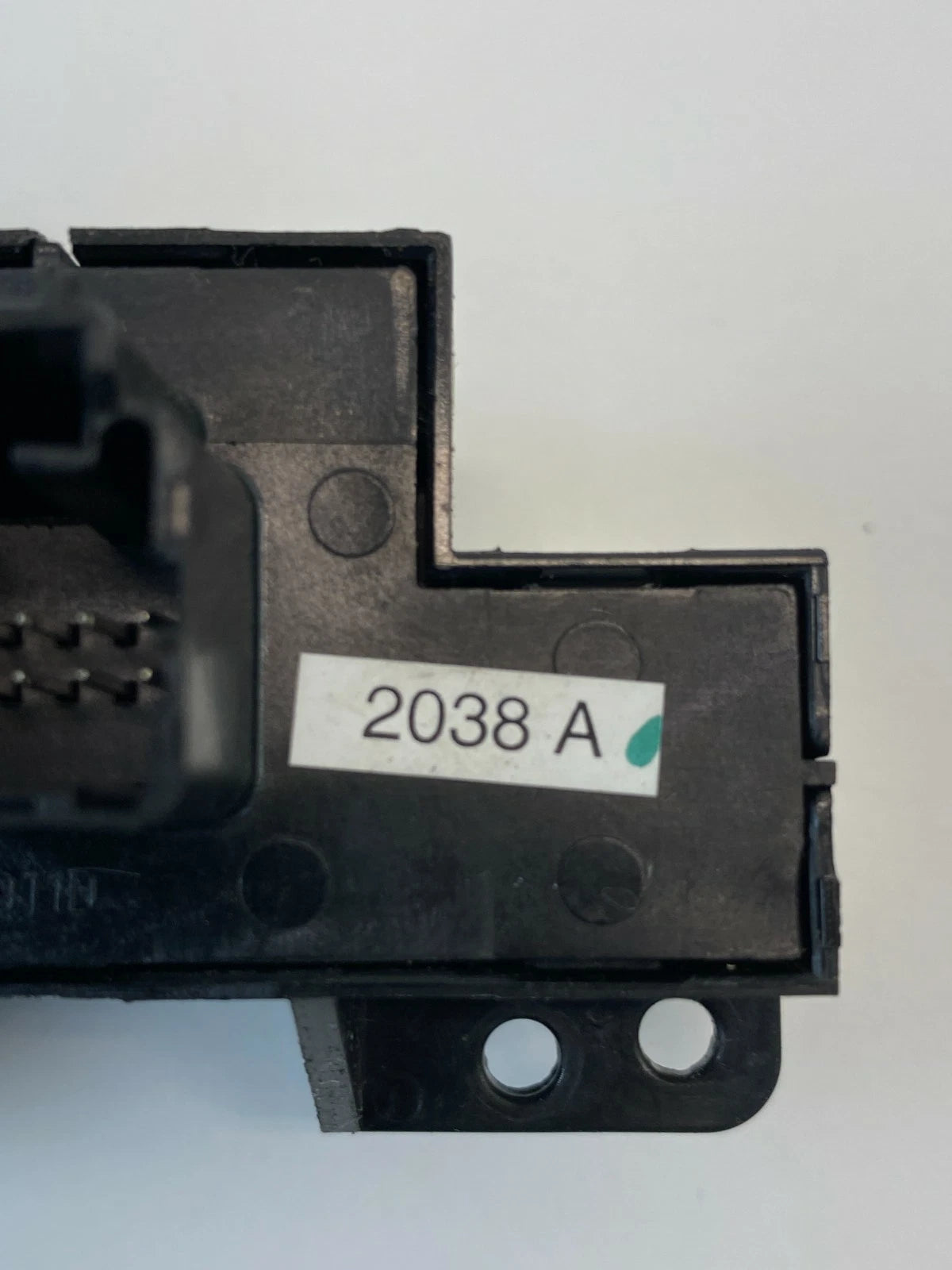 2009 2010 CHRYSLER TOWN & COUNTRY DASH HAZARD LIGHT ESP OFF CONTROL SWITCH OEM