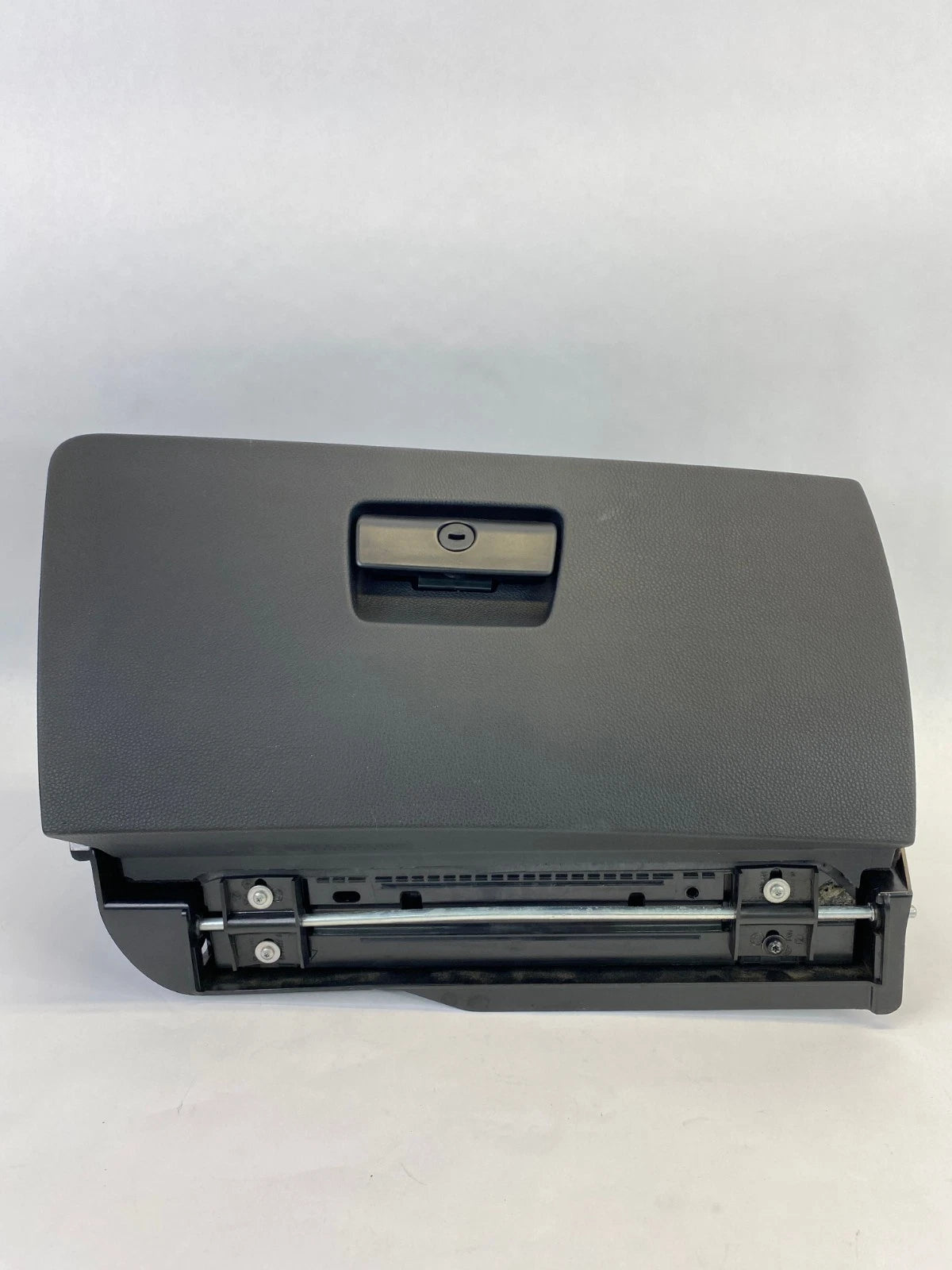07 08 BMW 335XI GLOVE BOX STORAGE COMPARTMENT ASSEMBLY W LATCH 51167075479 OEM