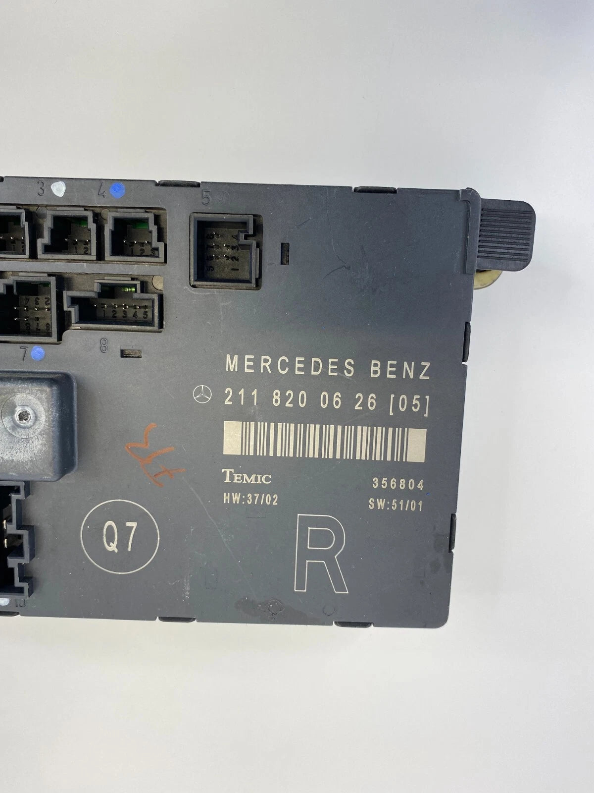 03-06 MERCEDES-BENZ E500 FRONT RIGHT SIDE DOOR CONTROL MODULE UNIT 2118200626