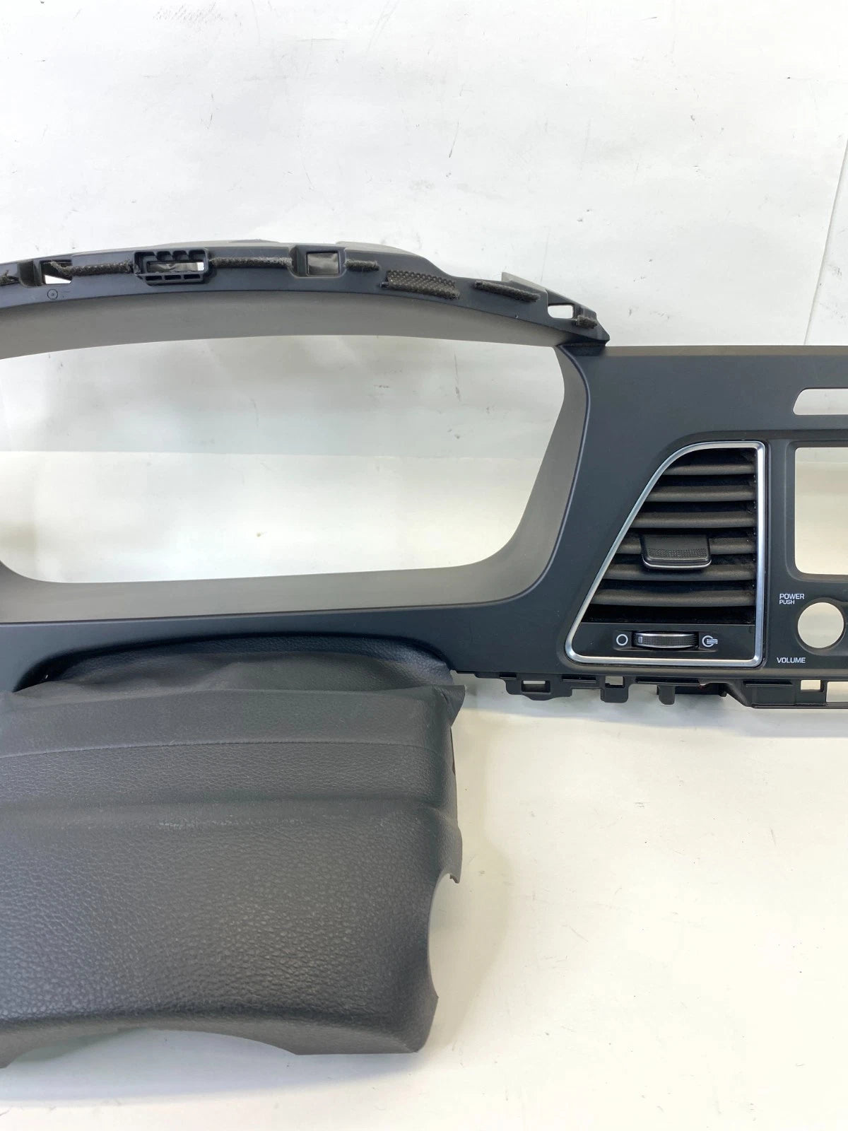 2015-2017 HYUNDAI SONATA UPPER DASH INSTRUMENT CLUSTER PANEL TRIM AC VENTS OEM