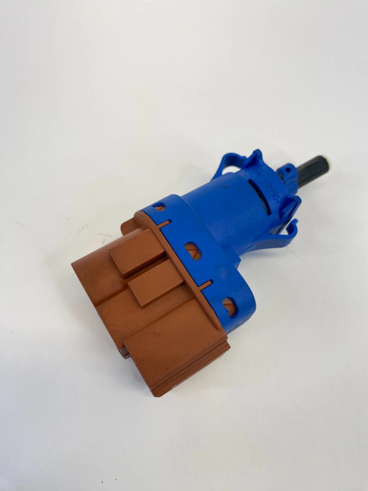 2012-2019 Fiat 500 Brake Light Lamp Stop Pedal Switch Sensor 50512681 OEM