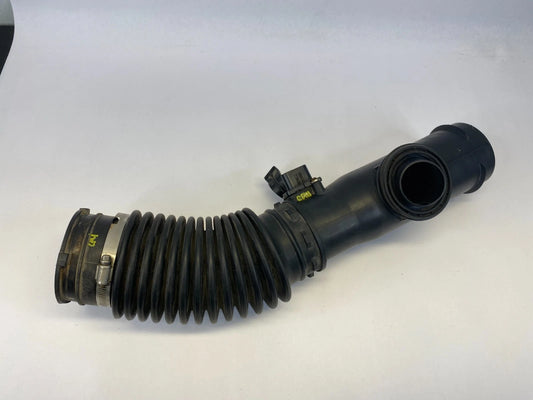 2006 2007 CHEVROLET TRAILBLAZER 4.2L L6 AIR CLEANER OUTLET DUCT TUBE W/ MAF OEM