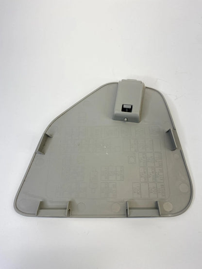 2008-2010 SATURN VUE DASH LOWER CENTER RIGHT SIDE FUSE BOX ACCESS DOOR COVER OEM