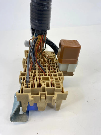 2019 Nissan Versa SEDAN 1.6L L4 A/T Interior Cabin Fuse Box Assembly OEM