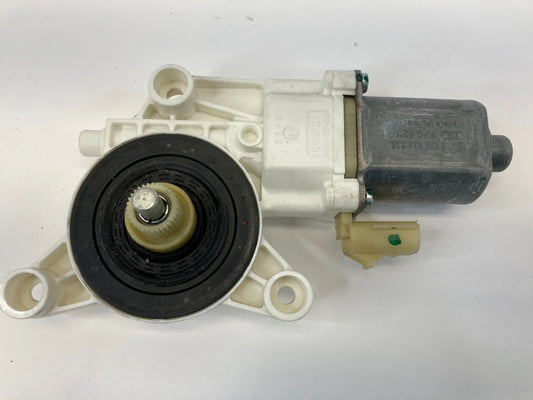2009-2014 VOLKSWAGEN ROUTAN REAR LEFT SLIDING DOOR WINDOW MOTOR 0130822335