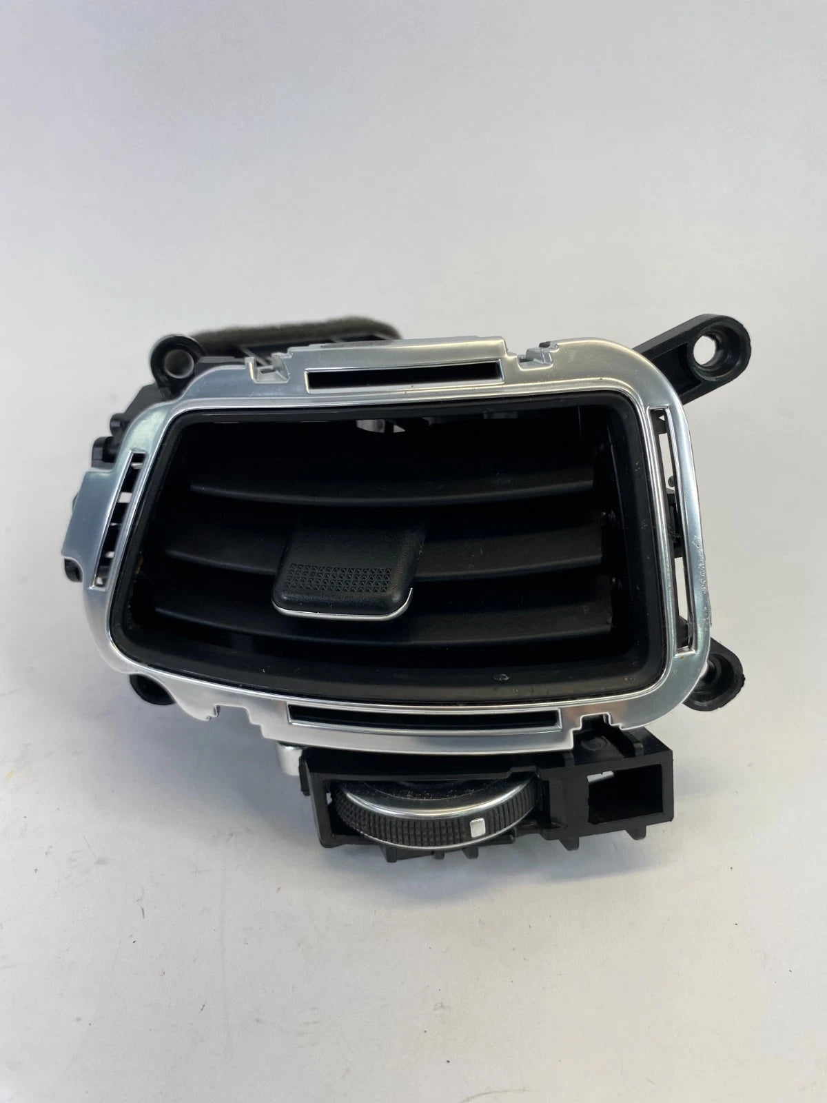 2011-2014 HYUNDAI SONATA REAR LEFT CENTER CONSOLE AC AIR VENT E97040-3S000 OEM