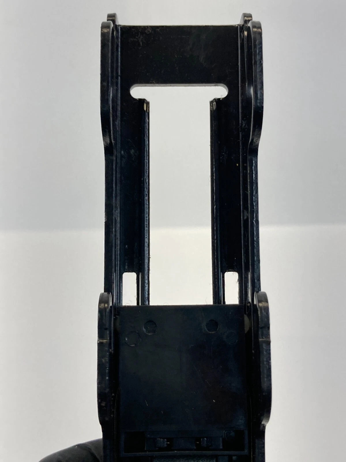2003-2011 SAAB 9-3 93 SEDAN FRONT RIGHT SEAT BELT HEIGHT ADJUSTER 6163201 OEM