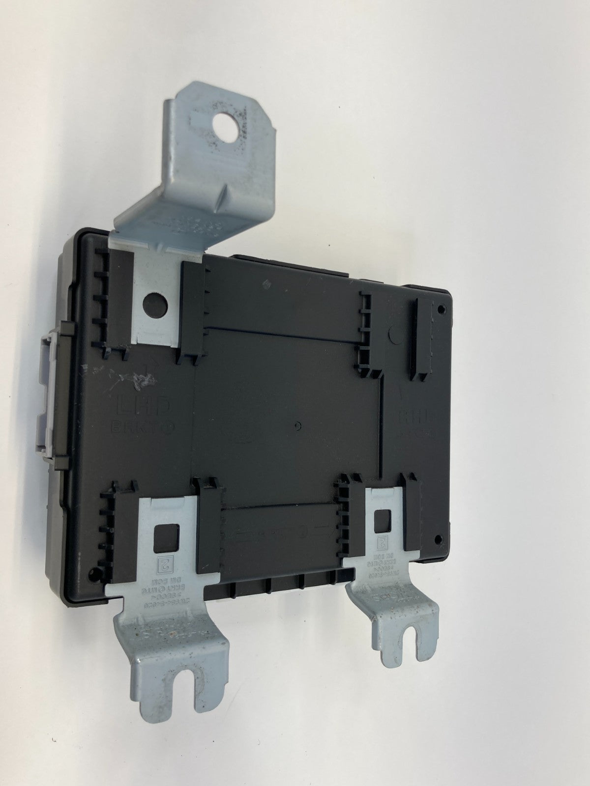 2013 2014 Hyundai Santa Fe 3.3L AT Body Control Module BCM BCU 95400-B8930 OEM