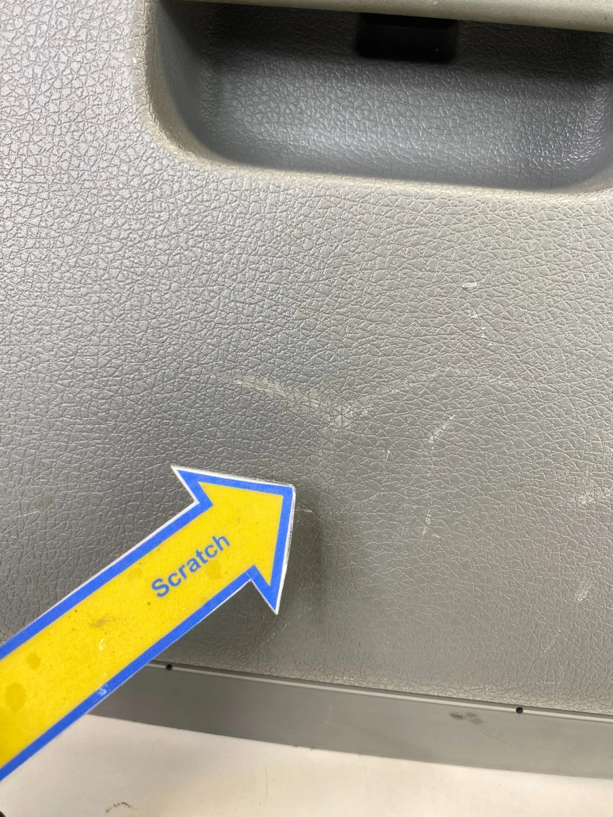 2004-2008 FORD F-150 F150 DASH GLOVE BOX STORAGE COMPARTMENT 4L3X-1506015-AD OEM