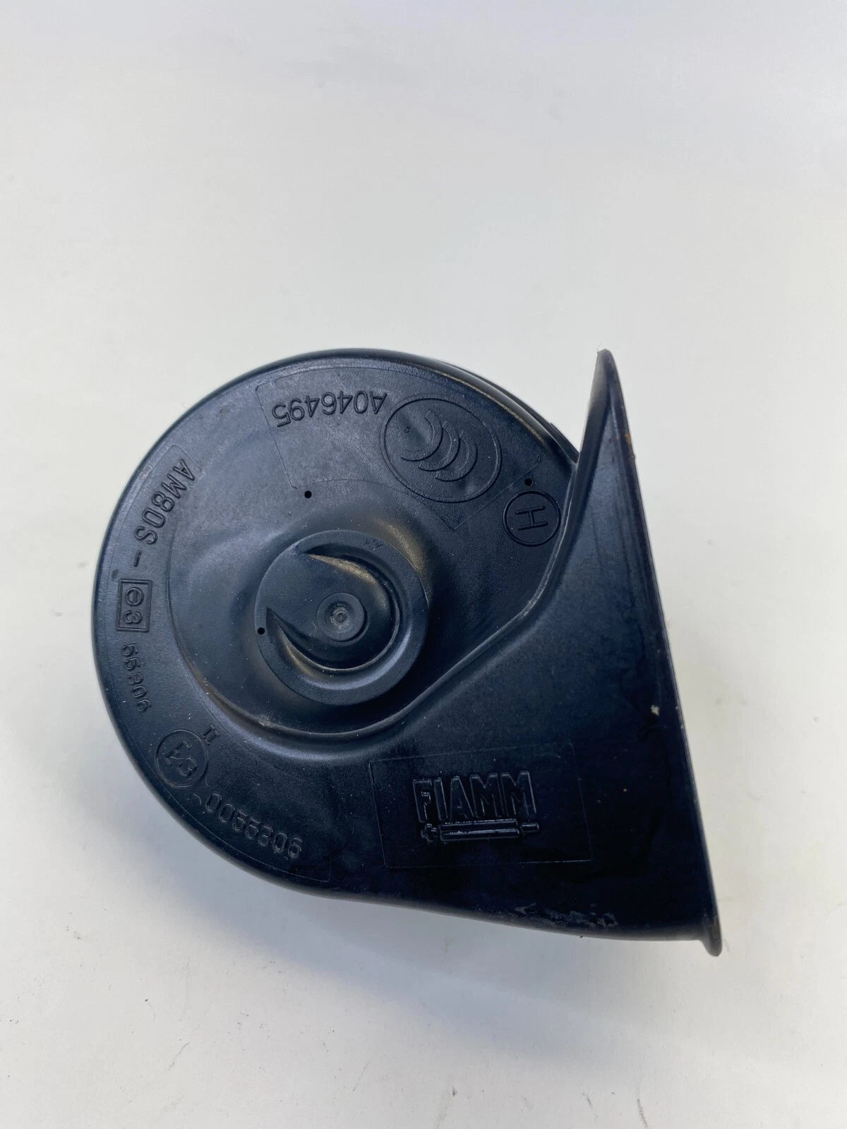 2008-2012 JEEP LIBERTY HORN HIGH TONE PITCH ALARM SIREN SIGNAL E30055306 OEM