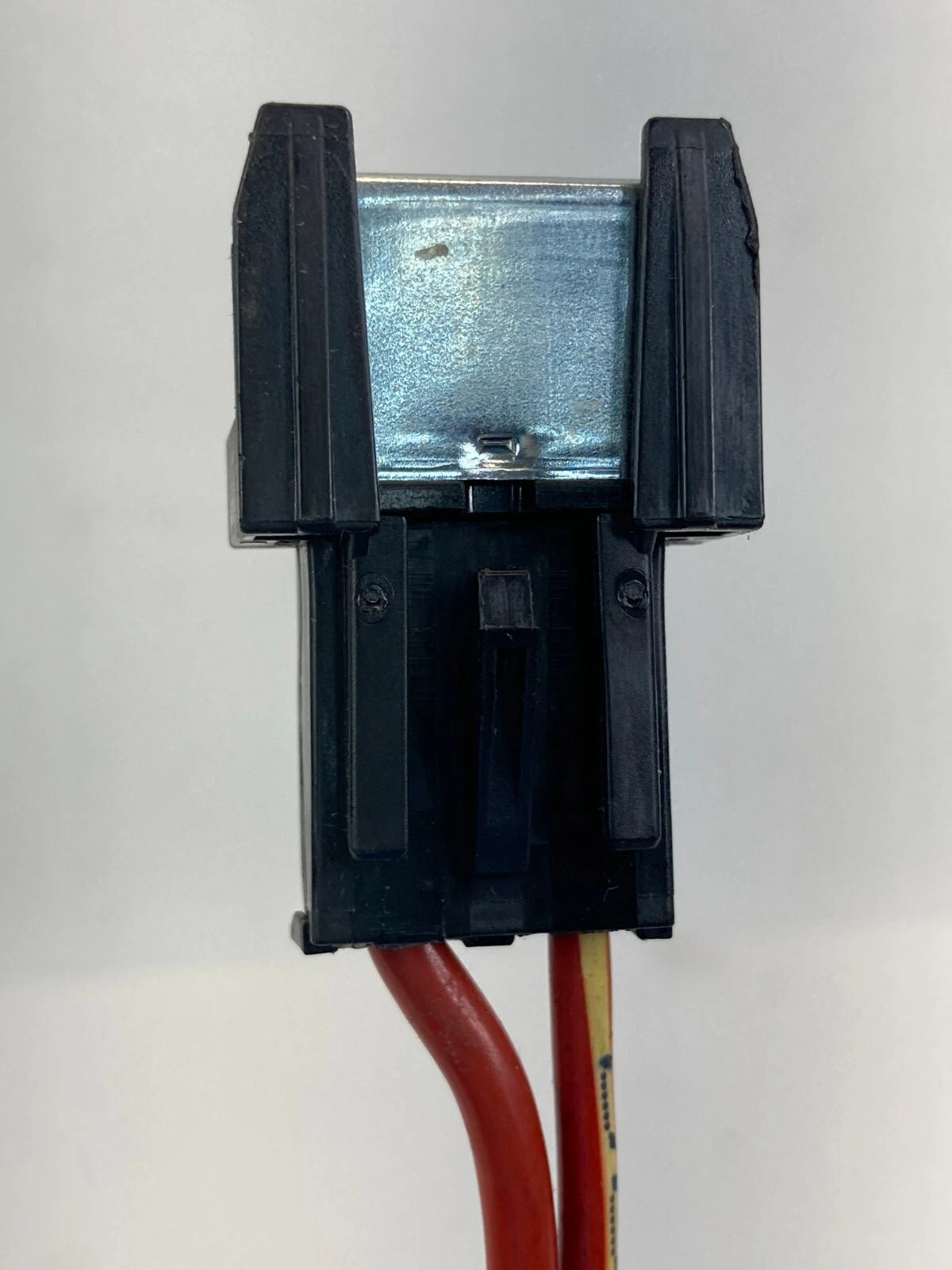 2011 VW VOLKSWAGEN TIGUAN THERMO FUSE HOLDER RELAY MODULE 4A0937530