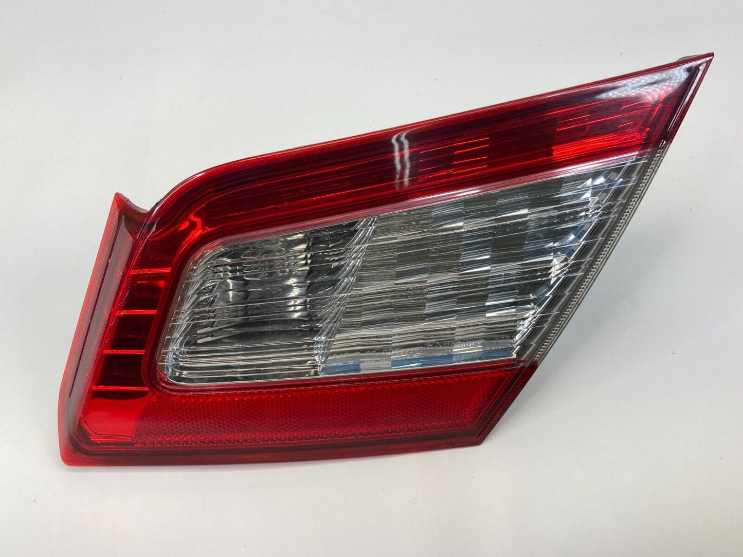 2009-2012 Mitsubishi Galant Rear Right Side Trunk Lid Tail Light Inner Taillight