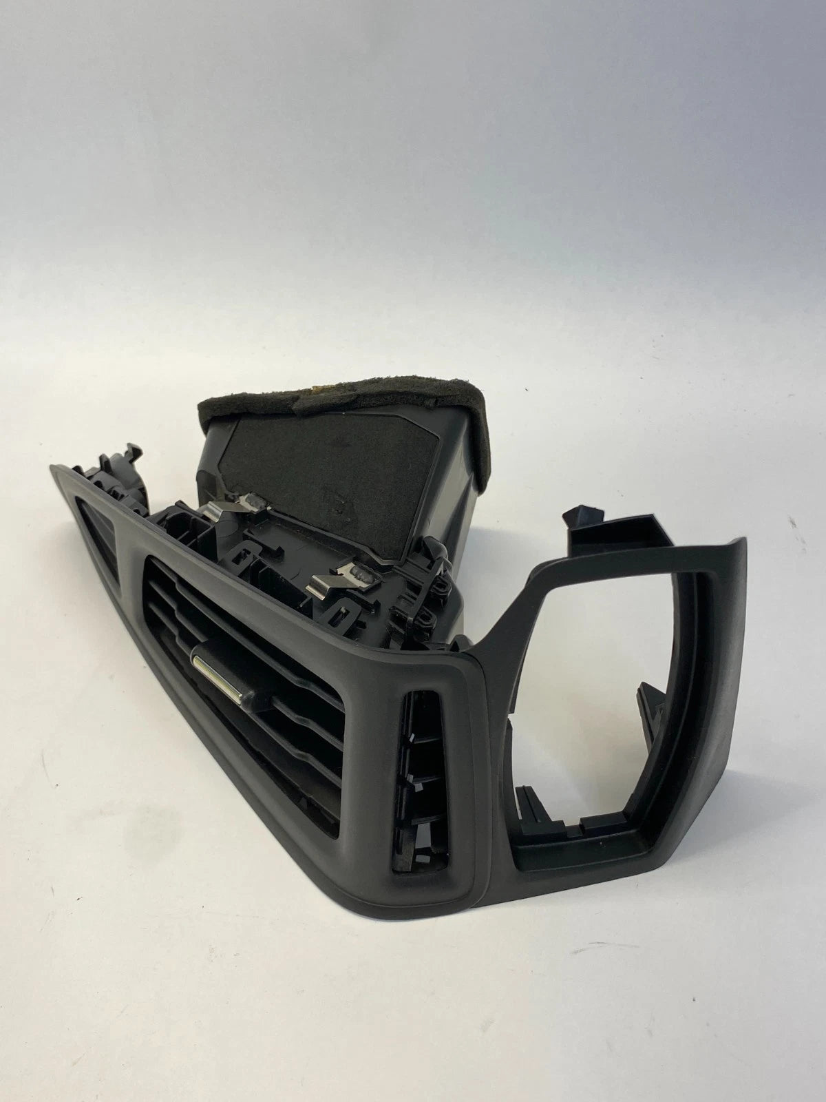 12-18 FORD FOCUS LEFT DRIVER SIDE DASH AC AIR VENT GRILLE OUTLET BM51-018B09 OEM