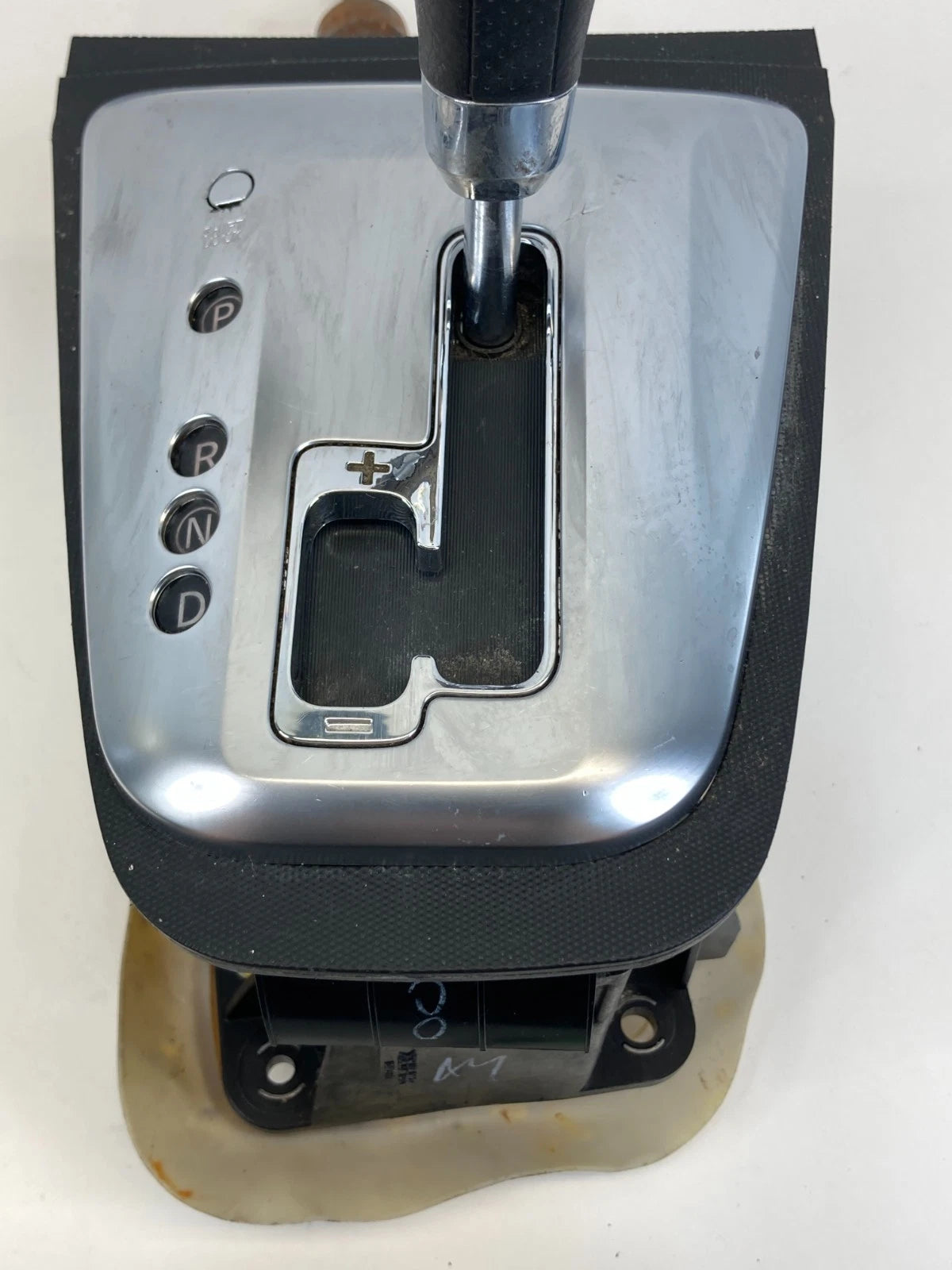 2007-2012 NISSAN ALTIMA 2.5 AT FLOOR GEAR SHIFTER SELECTOR LEVER KNOB W/ BEZEL
