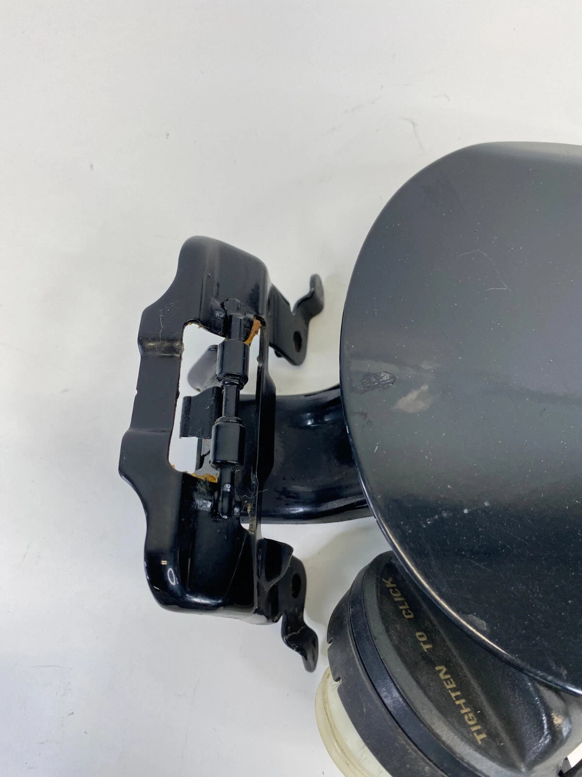 2013-2016 ACURA ILX SEDAN FUEL FILLER TANK GAS DOOR CAP LID ASSY BLACK PEARL OEM