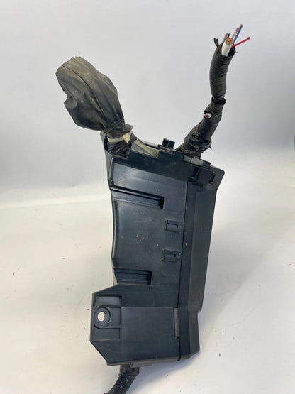 2010 SUBARU OUTBACK 2.5L H4 A/T ENGINE COMPARTMENT FUSE BOX RELAY JUNCTION BLOCK