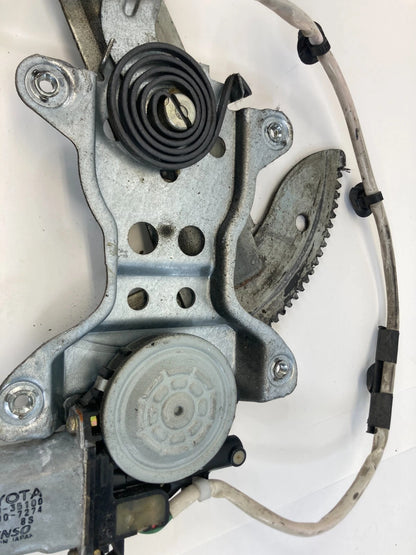 1996-2002 Toyota 4Runner Front Right Side Door Power Window Motor W/ Regulator