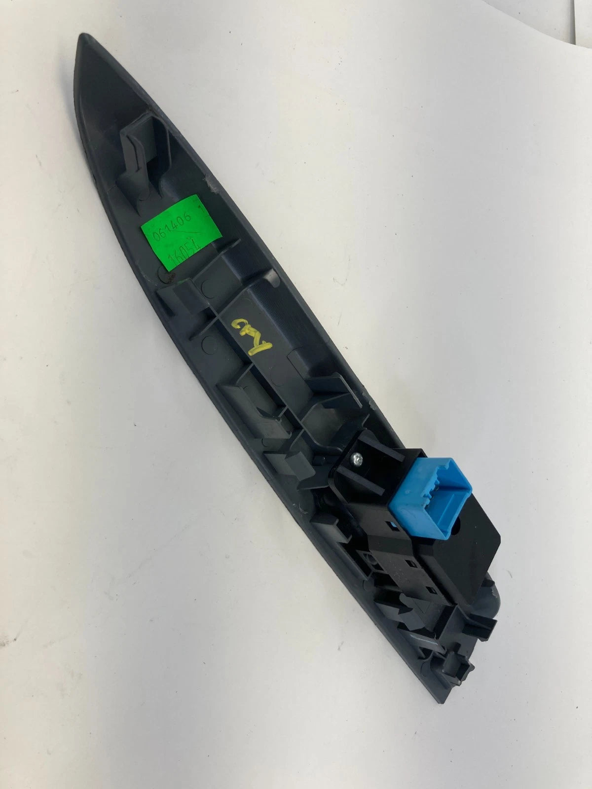 05-10 HONDA ODYSSEY REAR RIGHT SIDE DOOR WINDOW SWITCH W BEZEL 83740SHJA010 OEM