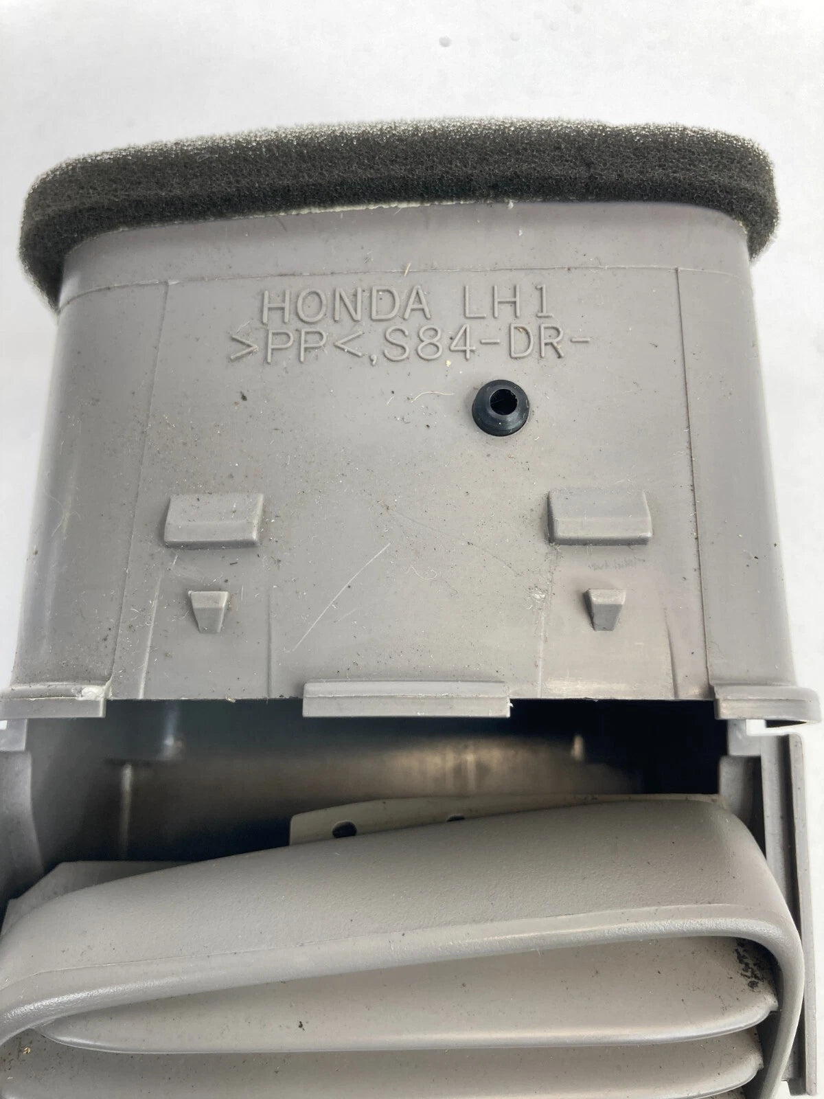 1998-2002 HONDA ACCORD DASH LEFT DRIVER A/C AIR VENT GRILLE OUTLET OEM