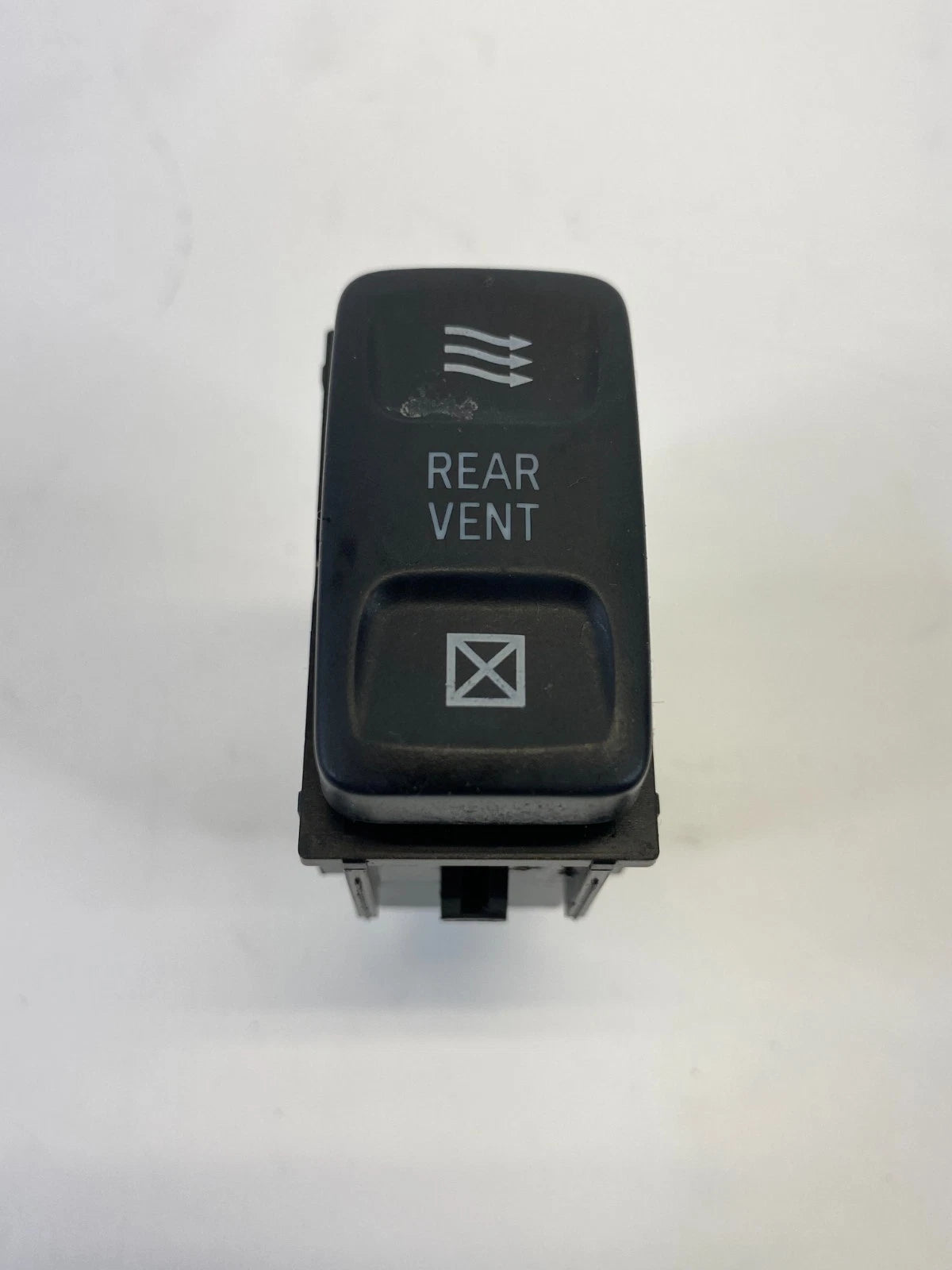 2004-2010 TOYOTA SIENNA FRONT DASH REAR VENT WINDOW SWITCH BUTTON 182835 OEM