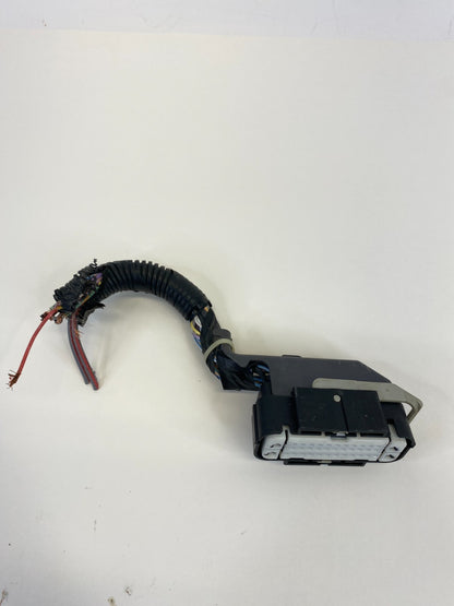 2009-2011 Jaguar XF 4.2L A/T RWD ABS Anti Lock Brake Pump Socket Plug Connector