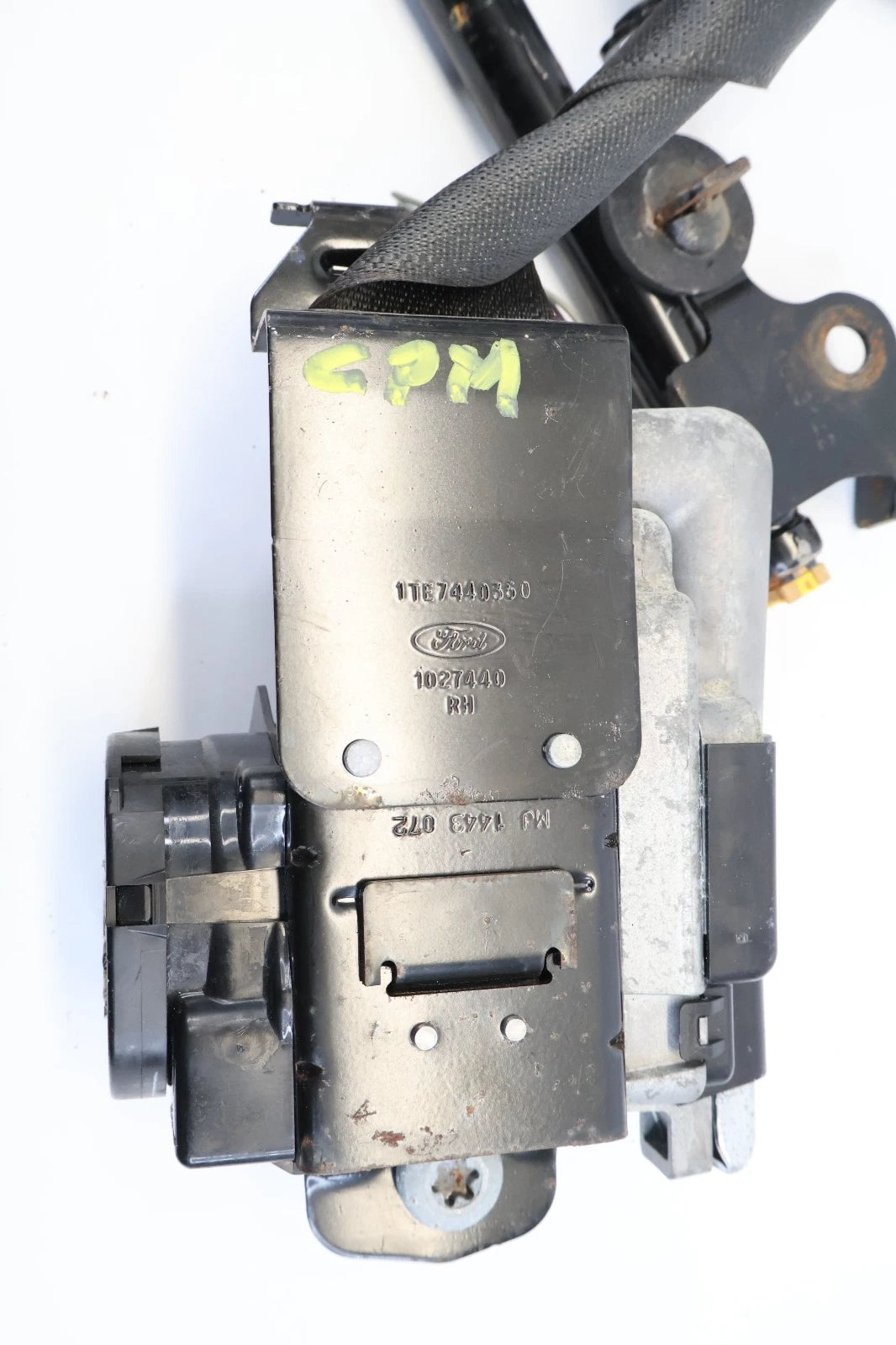 13-16 FORD FUSION FRONT RIGHT SEAT BELT RETRACTOR PRETENSIONER DG93-54612D64 OEM