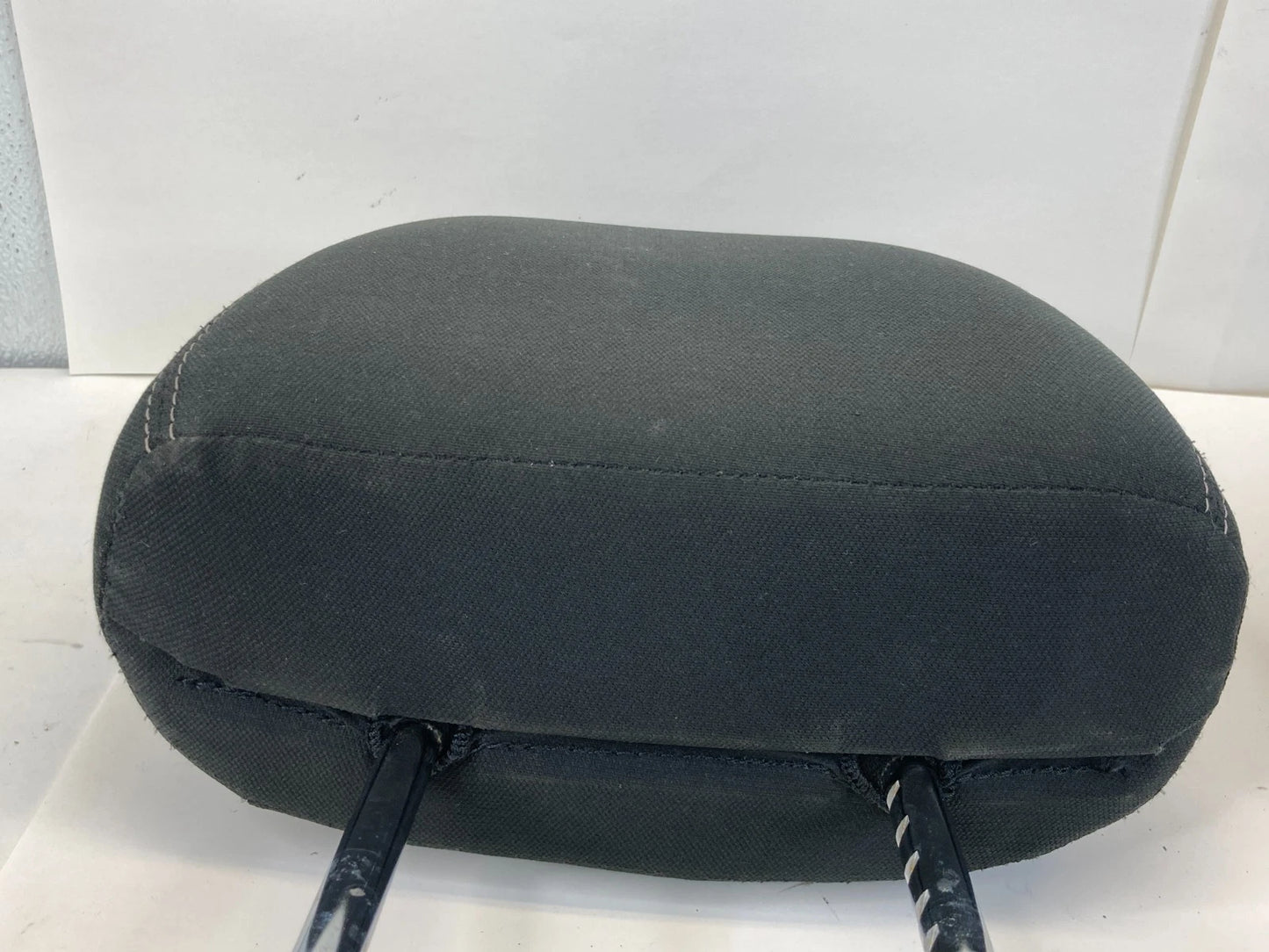 2019 Nissan Versa Front Left & Right Seat Headrest Head Rest Set Pair OEM