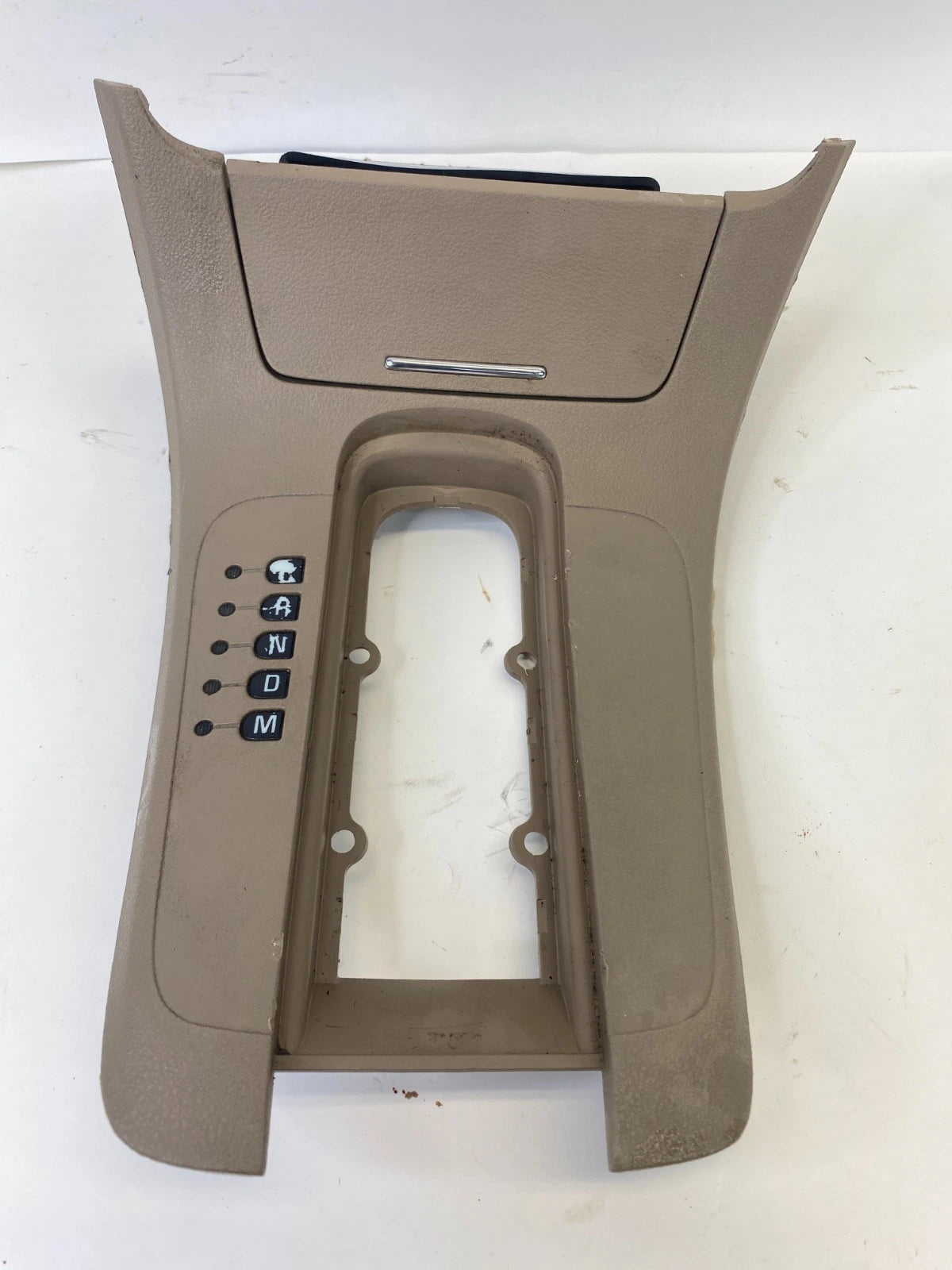 08-12 CHEVY MALIBU AUTO TRANS CENTER CONSOLE SHIFTER BEZEL W/ ASHTRAY 20997063