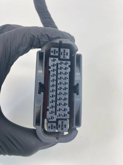 2015-2018 KIA SEDONA 3.3L FWD ABS ANTI LOCK BRAKE PUMP PLUG CONNECTOR CABLE OEM