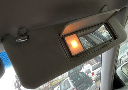 1998 1999 2000 LEXUS GS300 GS400 RIGHT PASSENGER SIDE SUNVISOR SUN VISOR SHADE