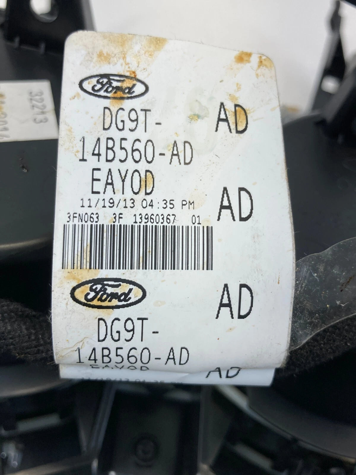 2013-2016 FORD FUSION FRONT CONSOLE DUAL DRINK CUP HOLDER DG9T-14B560-AD OEM