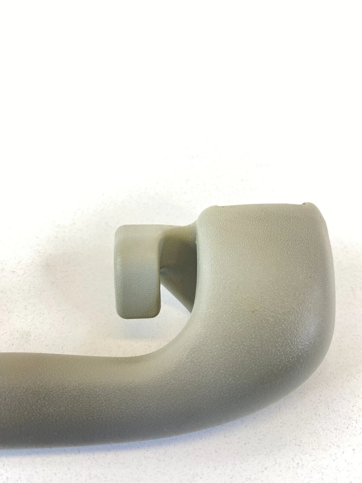 2011-2016 CHEVROLET CRUZE ROOF INTERIOR REAR RIGHT PASSENGER ASSIST GRAB HANDLE