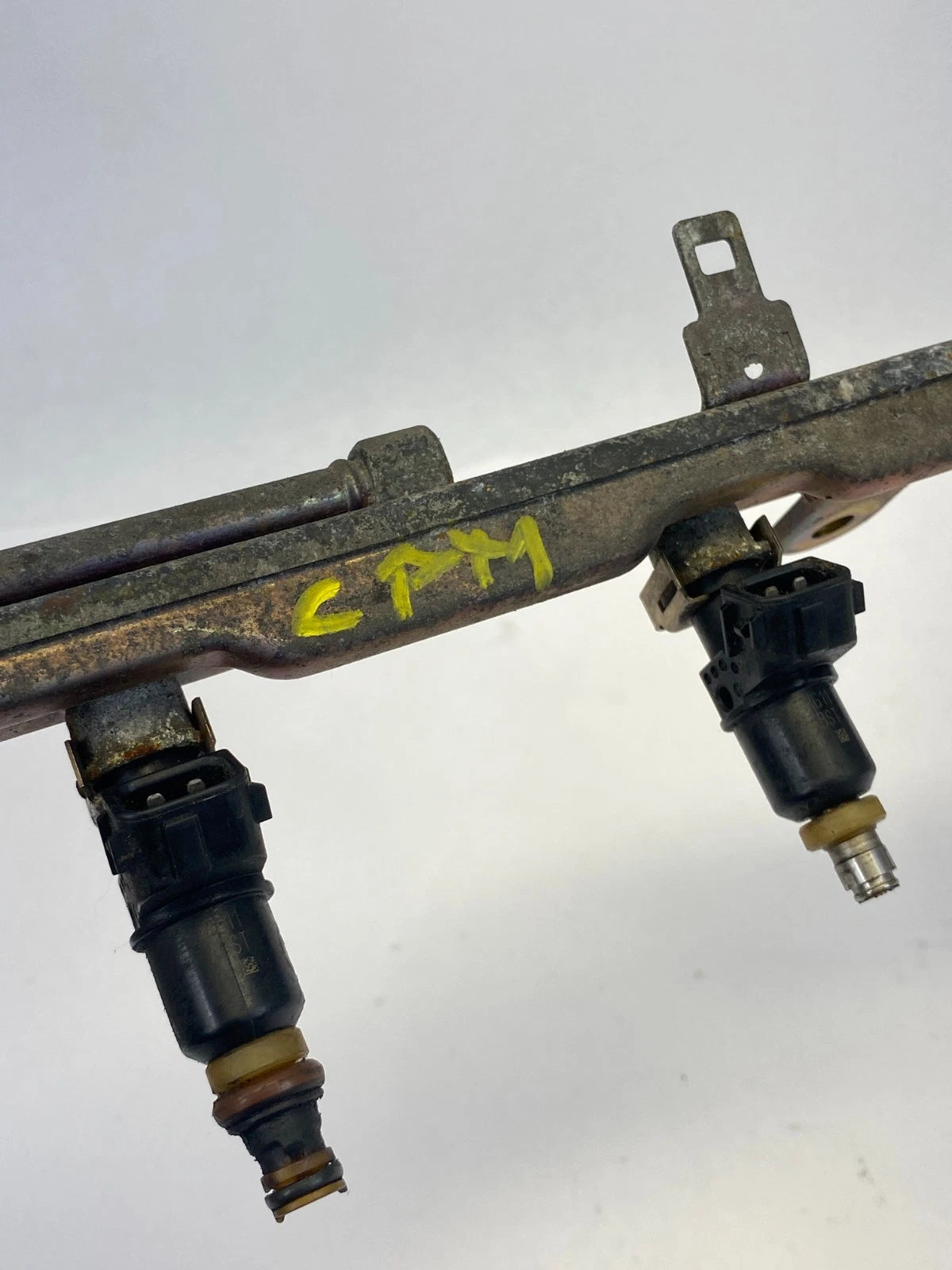 2003-2007 HONDA ACCORD 2.4L FWD A/T ENGINE FUEL INJECTION RAIL W/ INJECTOR OEM