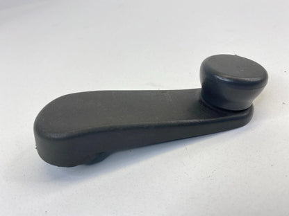 2004-2011 CHEVROLET AVEO DOOR WINDOW CRANK MANUAL HANDLE ASSEMBLY 96301568 OEM