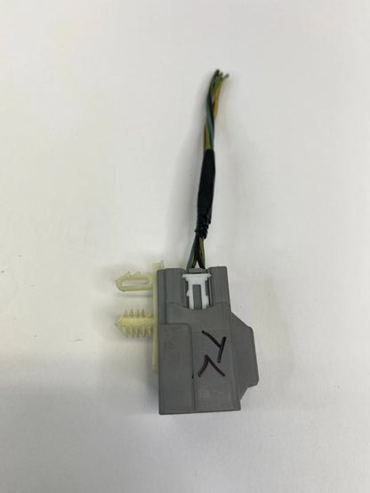 2011-2019 FORD EXPLORER REAR LEFT TAIL LIGHT WIRING HARNESS CONNECTOR OEM