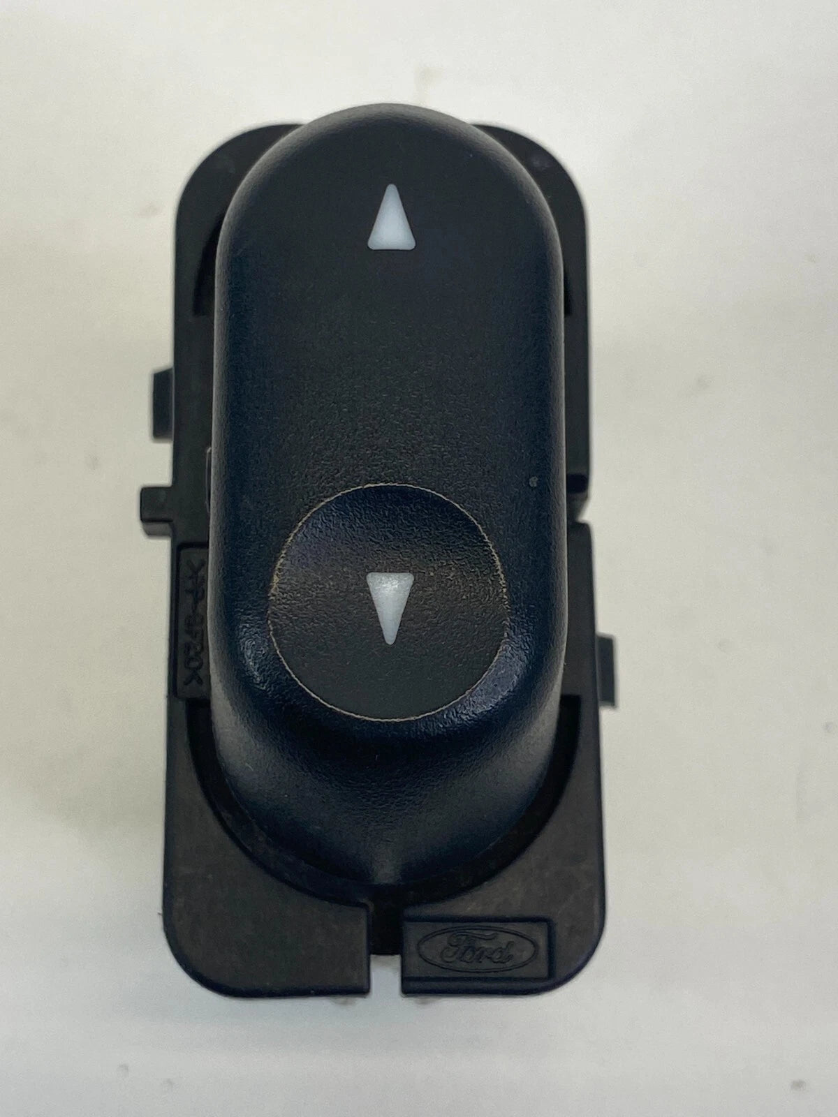 2001-2005 FORD EXPLORER SPORT TRAC REAR RIGHT SIDE DOOR POWER WINDOW SWITCH