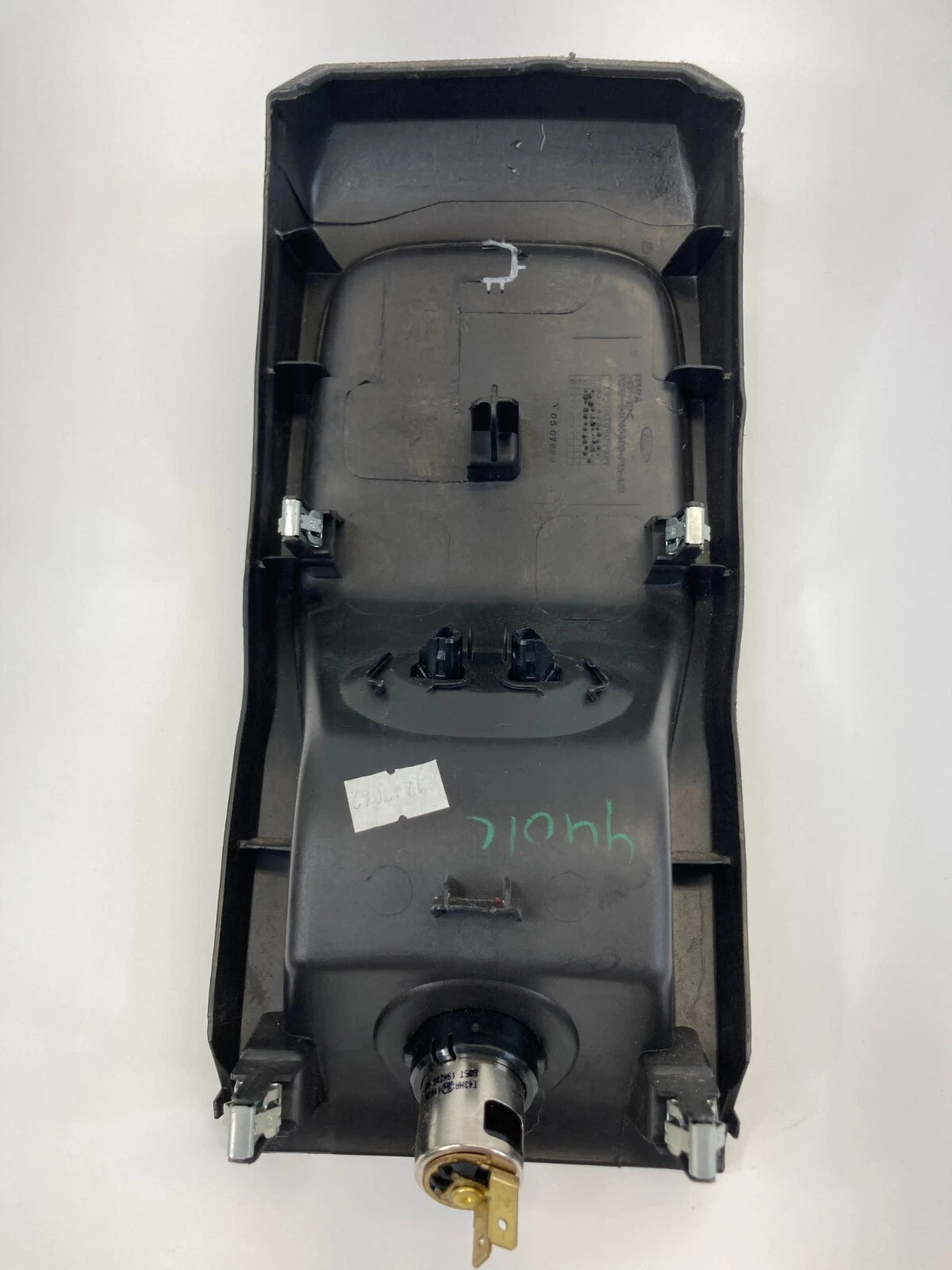 14-19 FORD FIESTA REAR CENTER CONSOLE REAR PANEL W/ POWER OUTLET D2BB54045A06