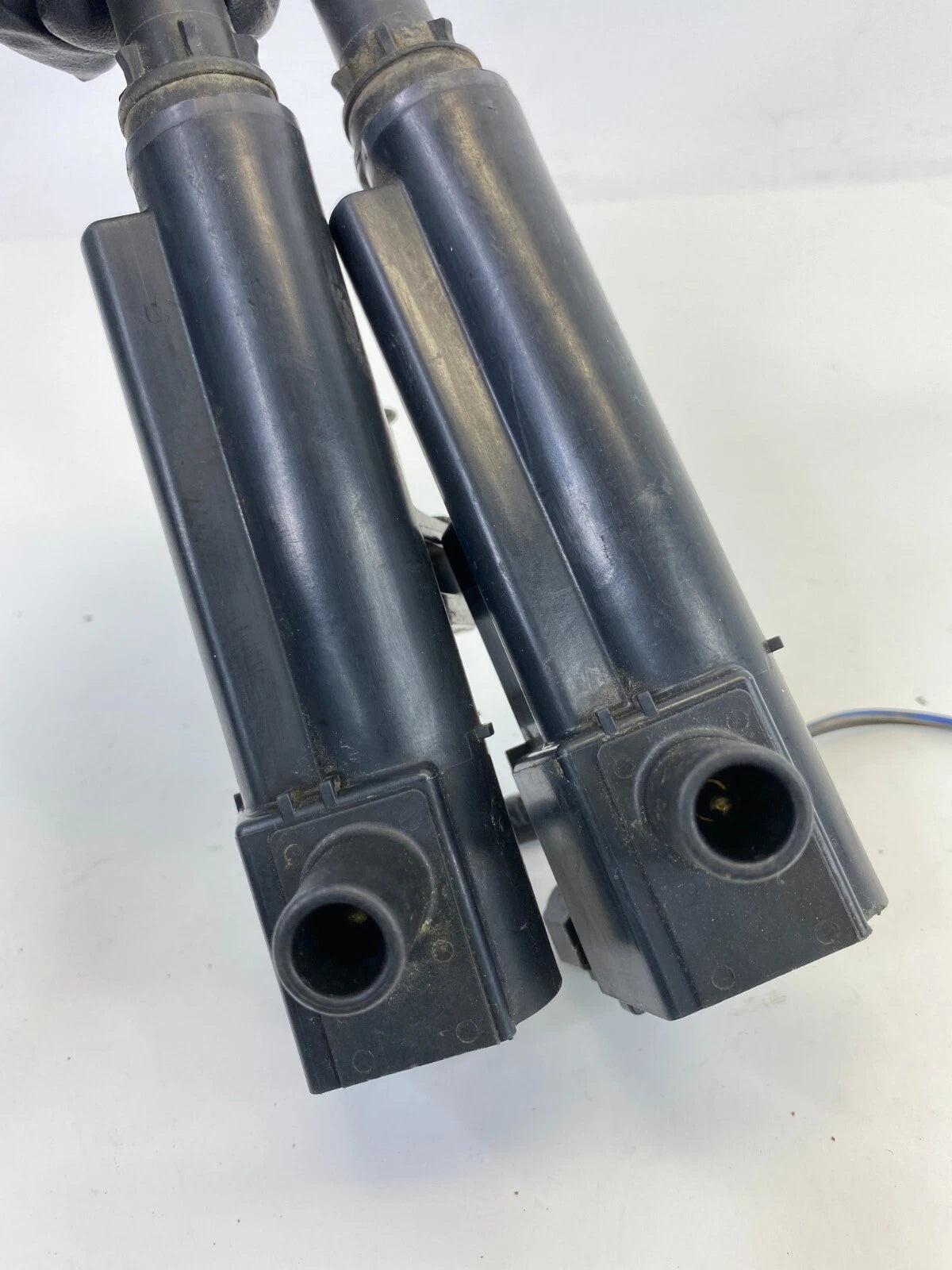 09-12 JEEP LIBERTY 09-10 COMMANDER 3.7L IGNITION COIL IGNITER PAIR SET OEM
