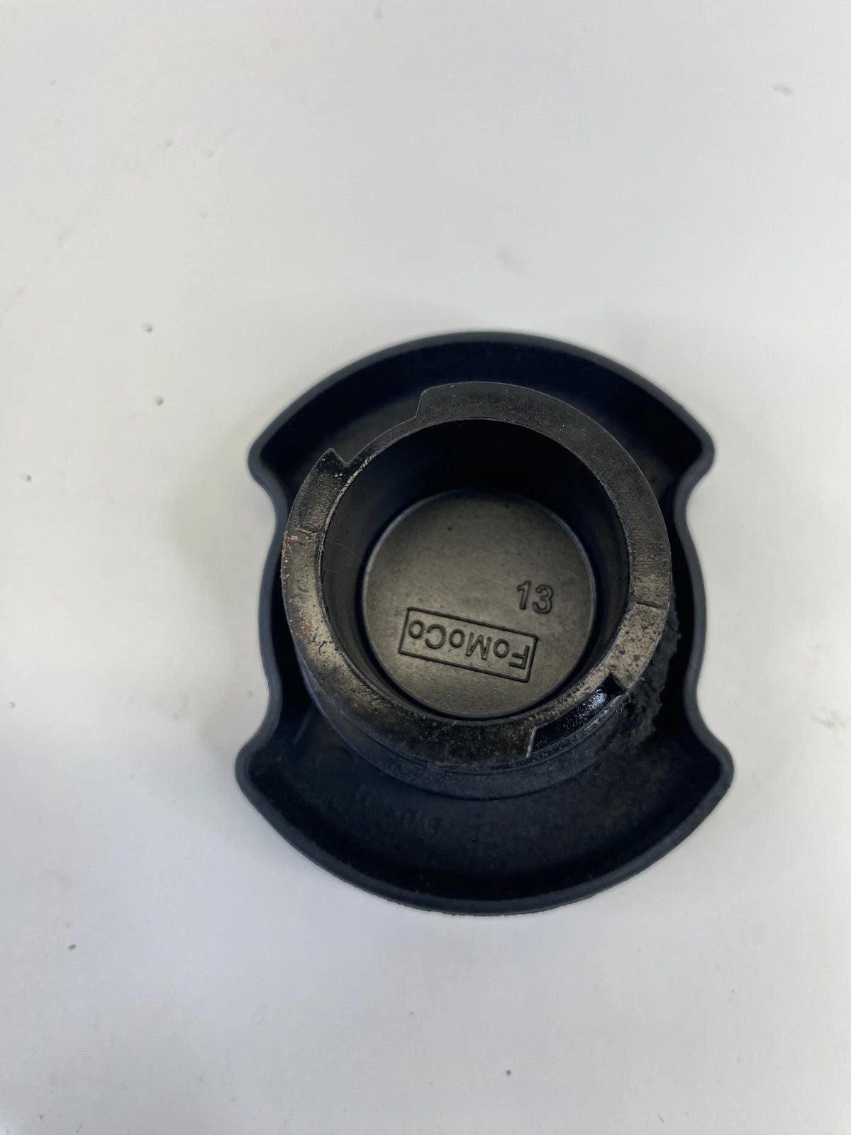 2013-2019 Ford Police Interceptor Sedan 3.5L V6 A/T Engine Oil Filler Fluid Cap