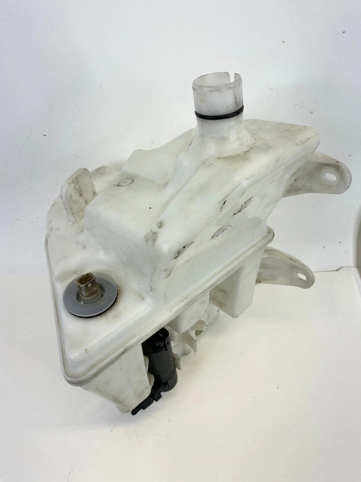 2004-2011 Saab 9-3 Windshield Wiper Washer Fluid Reservoir Tank Pump OEM