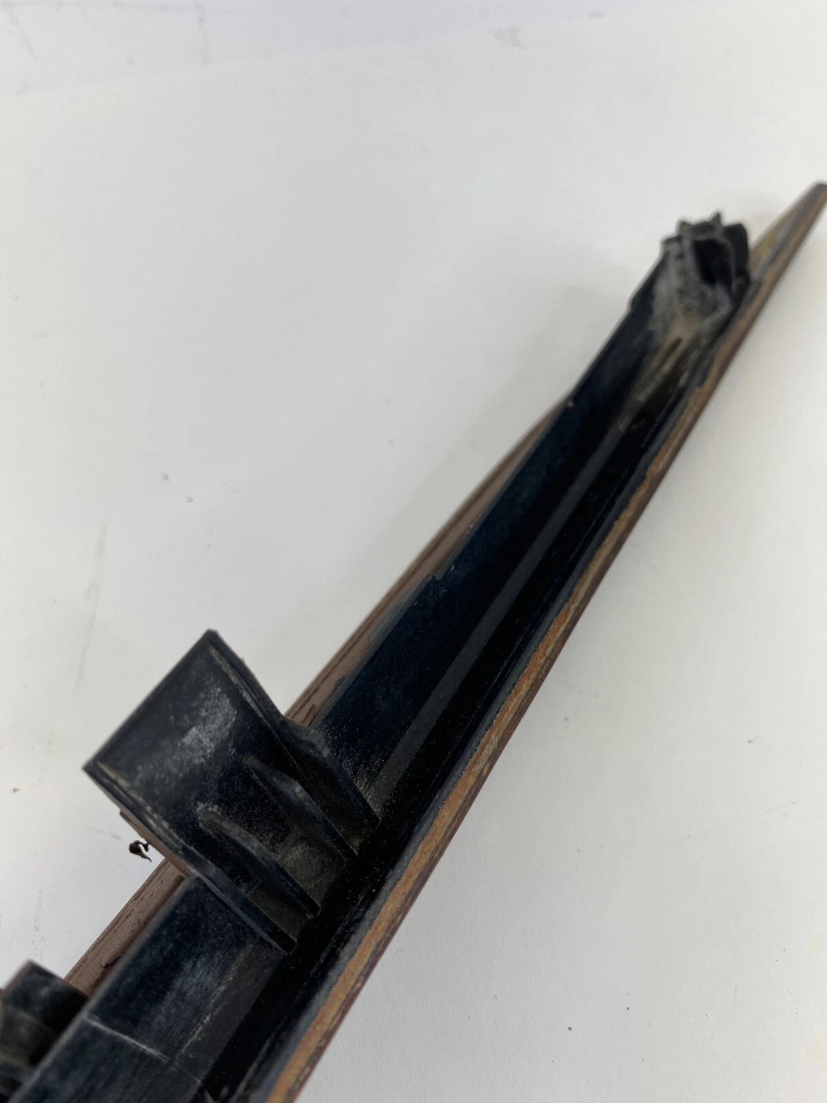 10-16 CADILLAC SRX REAR LEFT SIDE INTERIOR DOOR TRIM MOLDING BEZEL 0A7002400 OEM