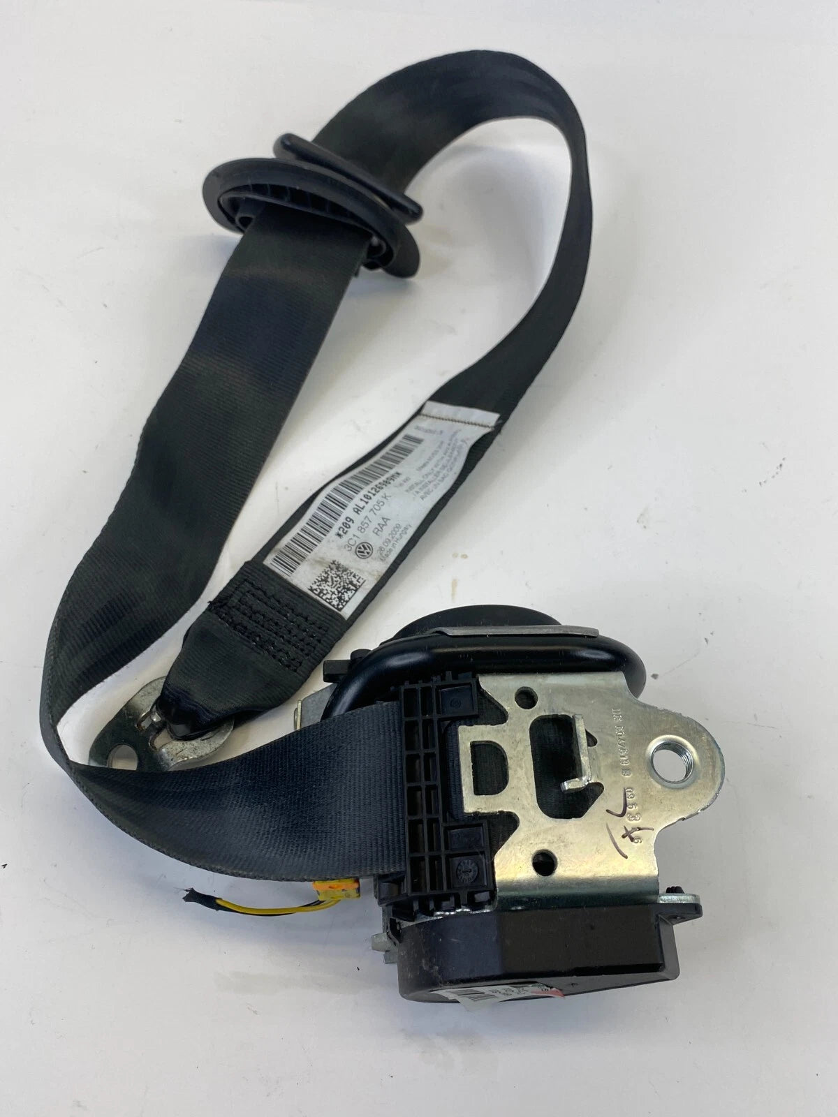 09-17 VOLKSWAGEN CC FRONT LEFT SEAT BELT RETRACTOR ASSEMBLY 3C1-857-705-K OEM